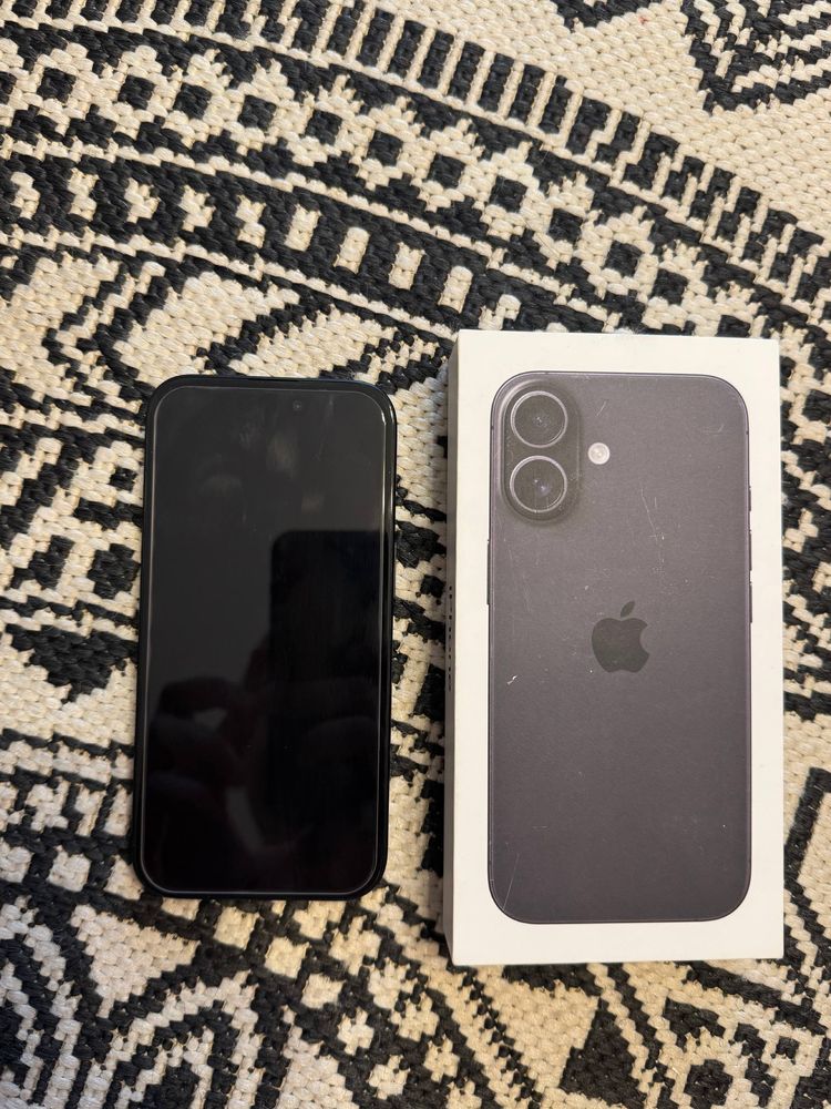 Iphone 16 black 128gb