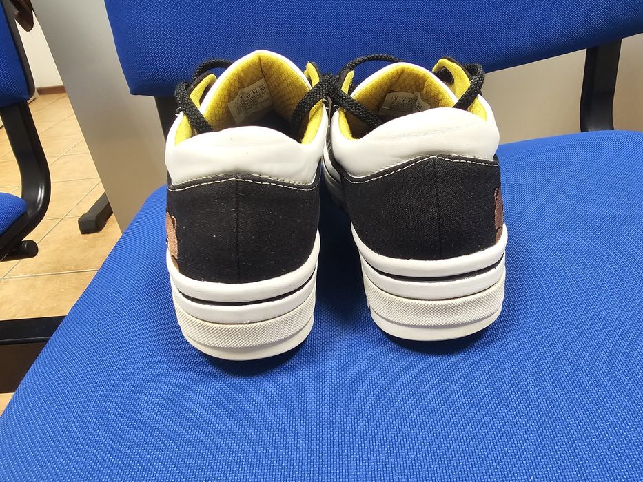 Buty damskie Skechers 37 oryginal stan bardzo dobry