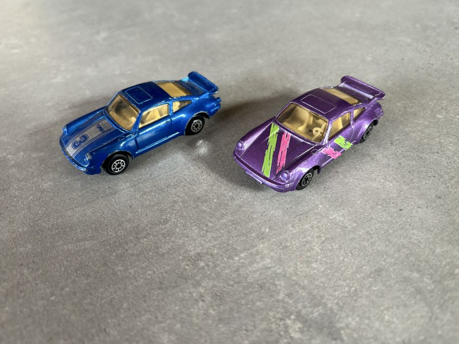 Resoraki MC Toy Maisto 2X Porsche 911 Turbo