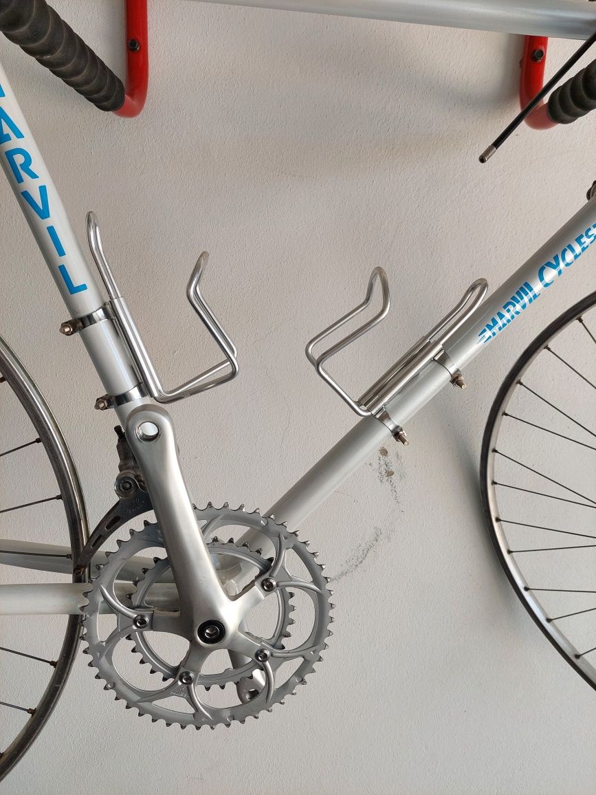 Bicicleta clássica Marvil restaurada