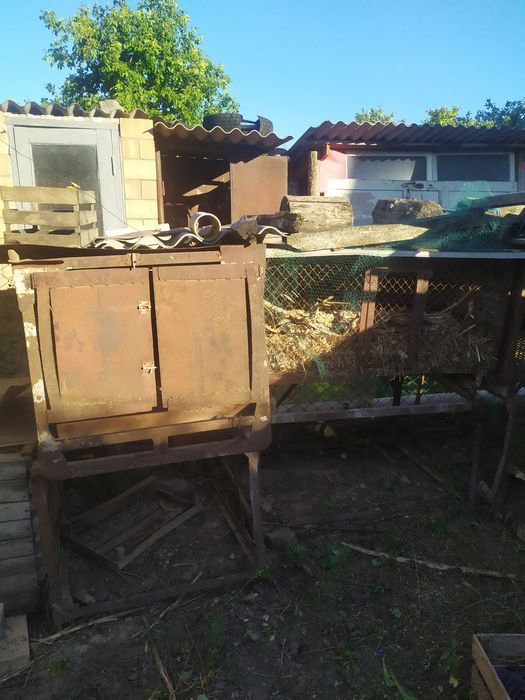 Продам кролятники.