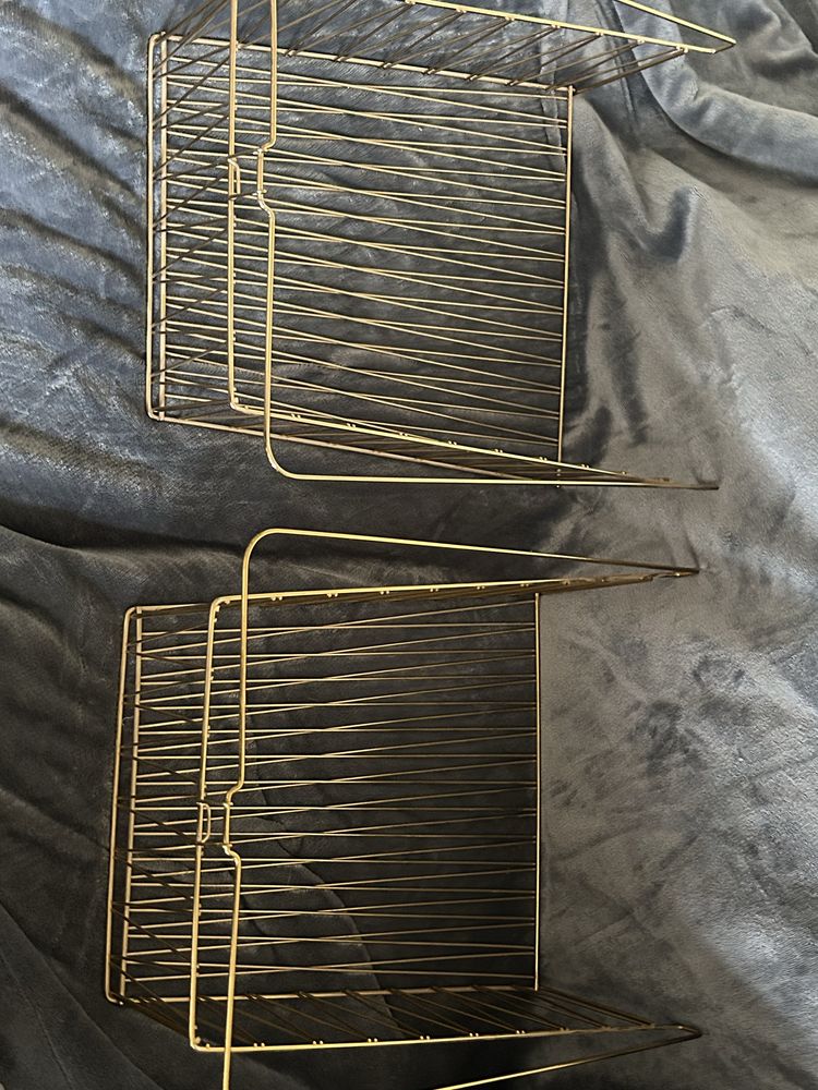Dwie polki Ikea Kallax