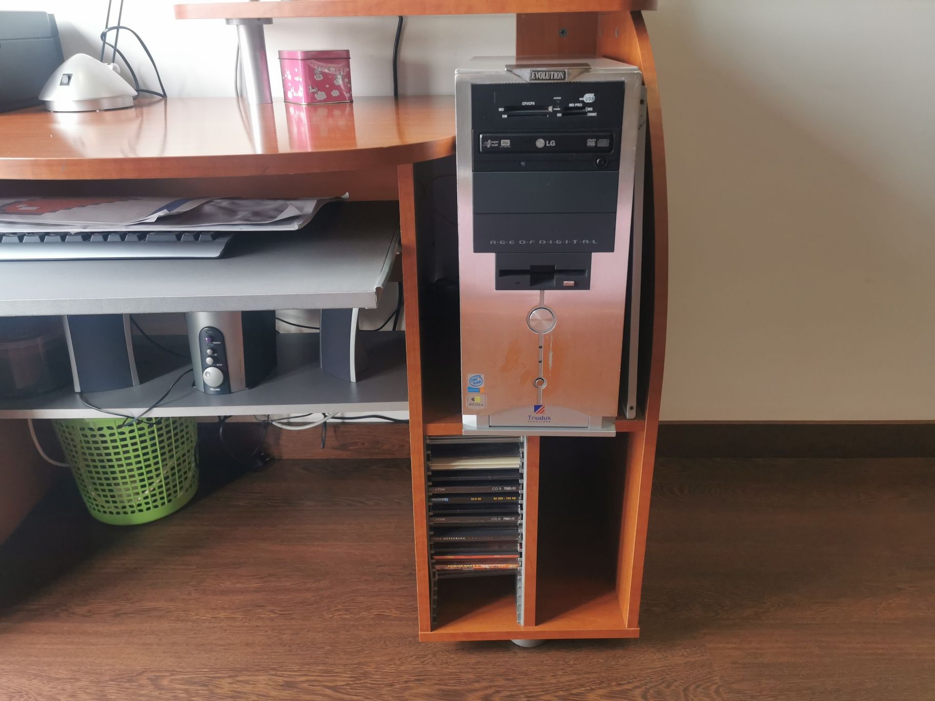 Secretária computador