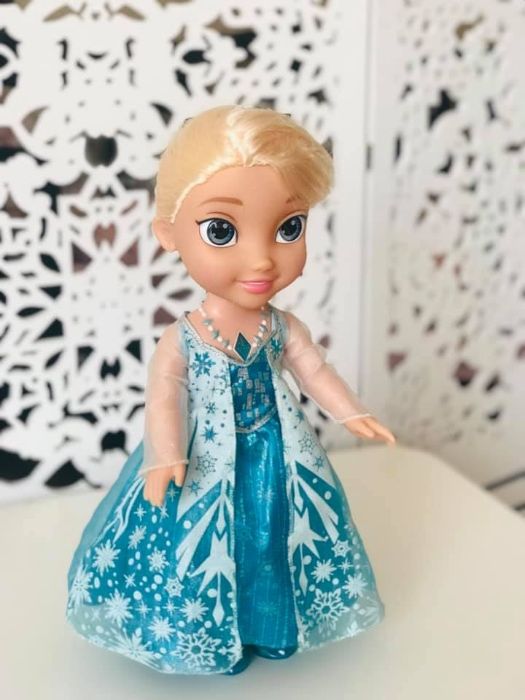 большая кукла ELSA - Disney Frozen  - платье и ожерелье светится