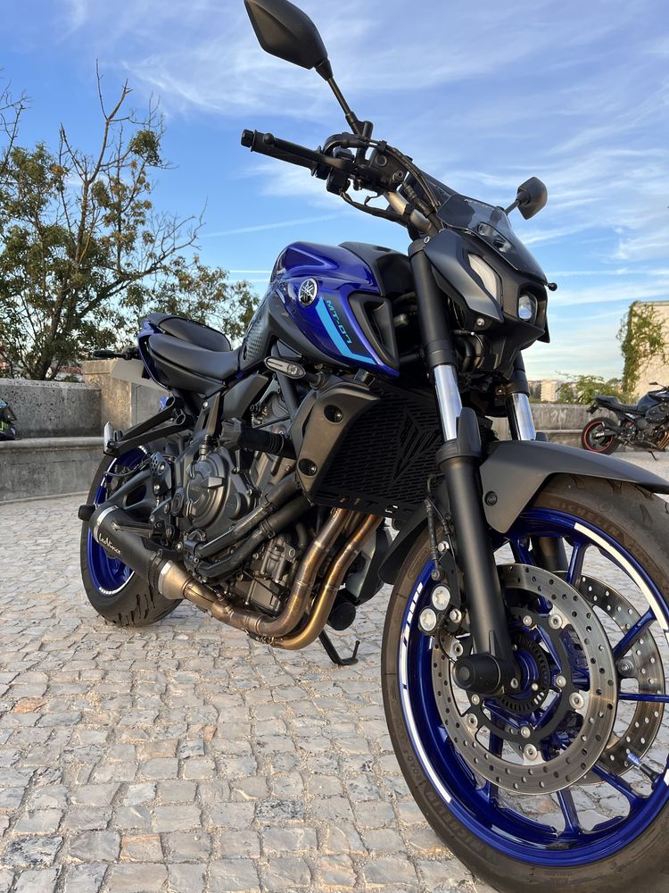 Yamaha MT-07 Azul 2023 | 55 Kw | 8.000 km |