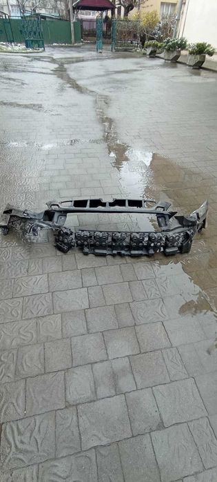 абсорбер переднього бампера оригінал Ford C-Max USA hybrid 2016