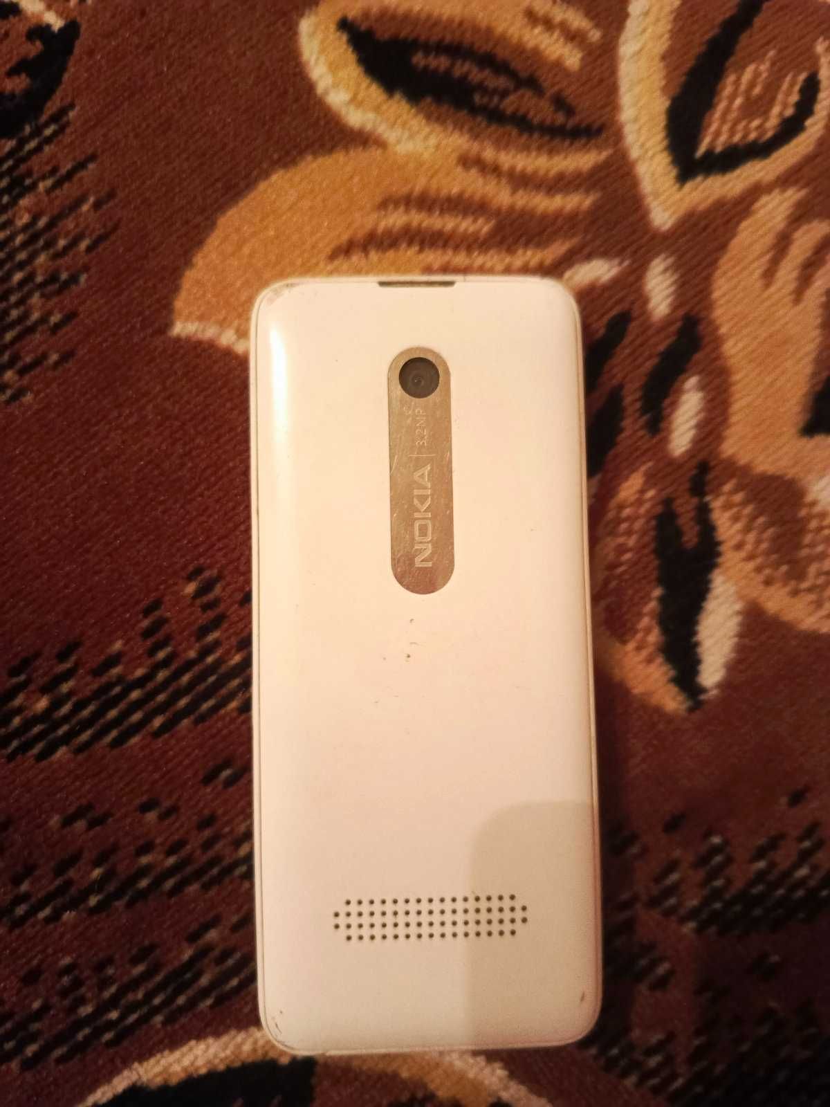 Nokia 301 в хорошому стані