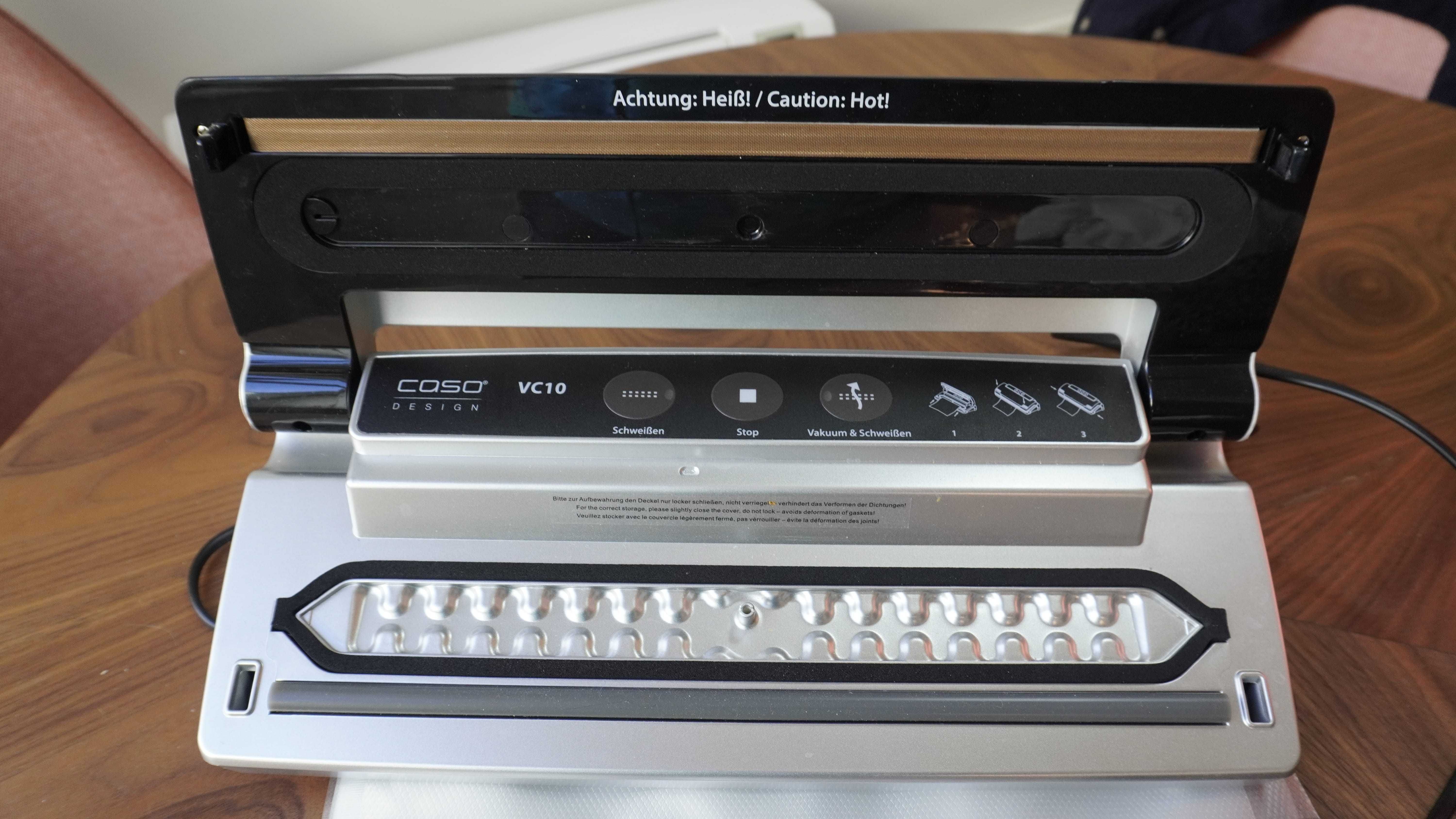 Caso VC 100 vacuum sealer WITH free bags