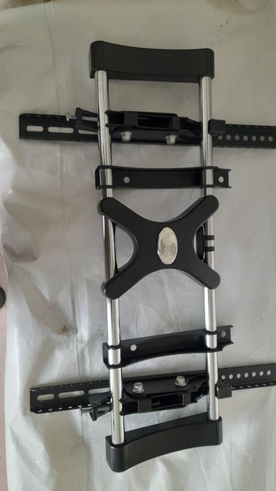 Suporte de parede para televisão