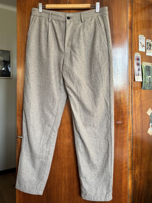 Spodnie wełniane jesienne eleganckie beżowe 30 (S)