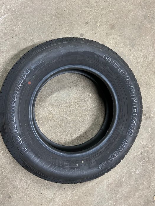 Jogo de 4 pneus yokohama 215x70/16