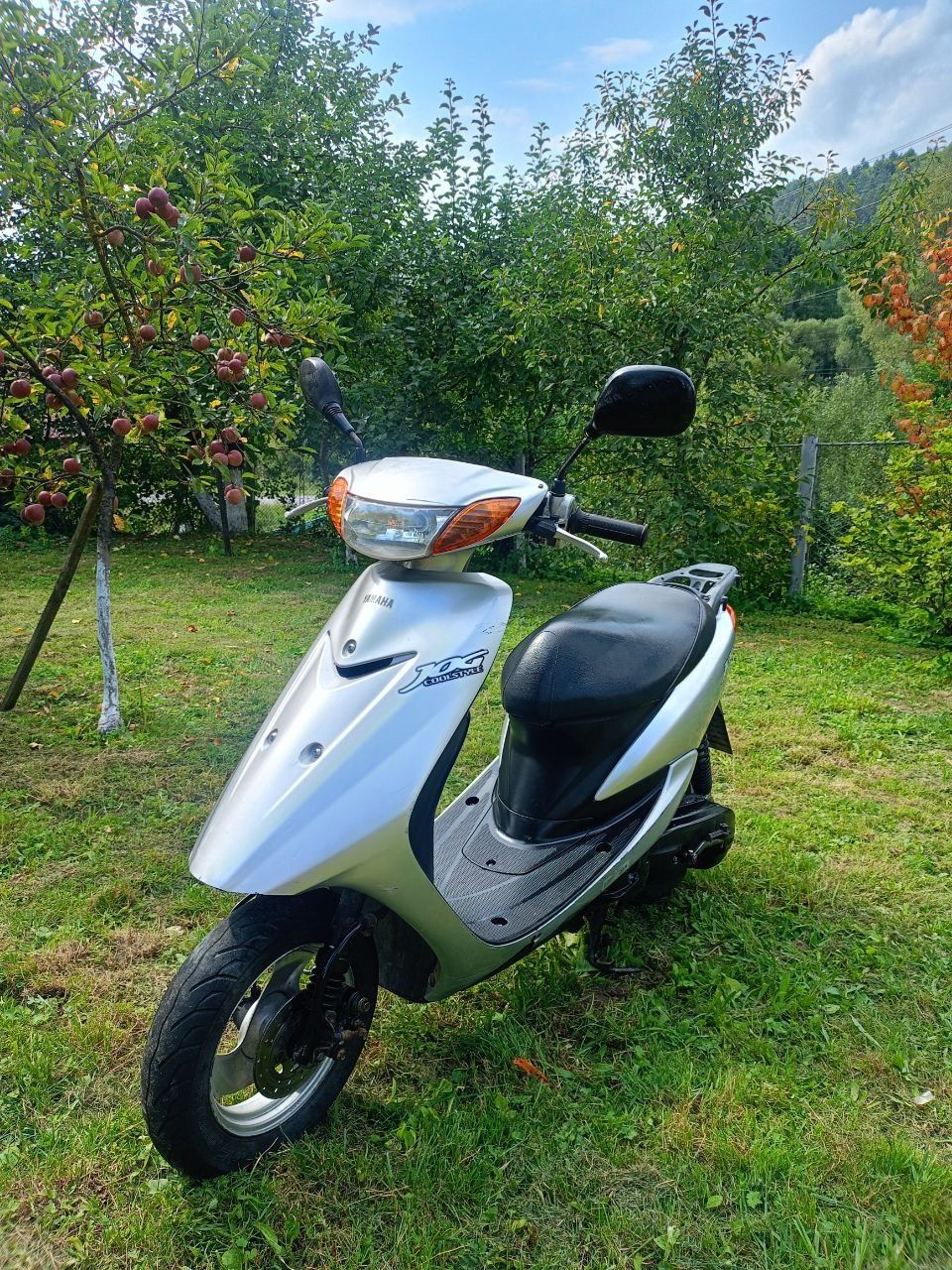 Скутер Yamaha jog sa 16