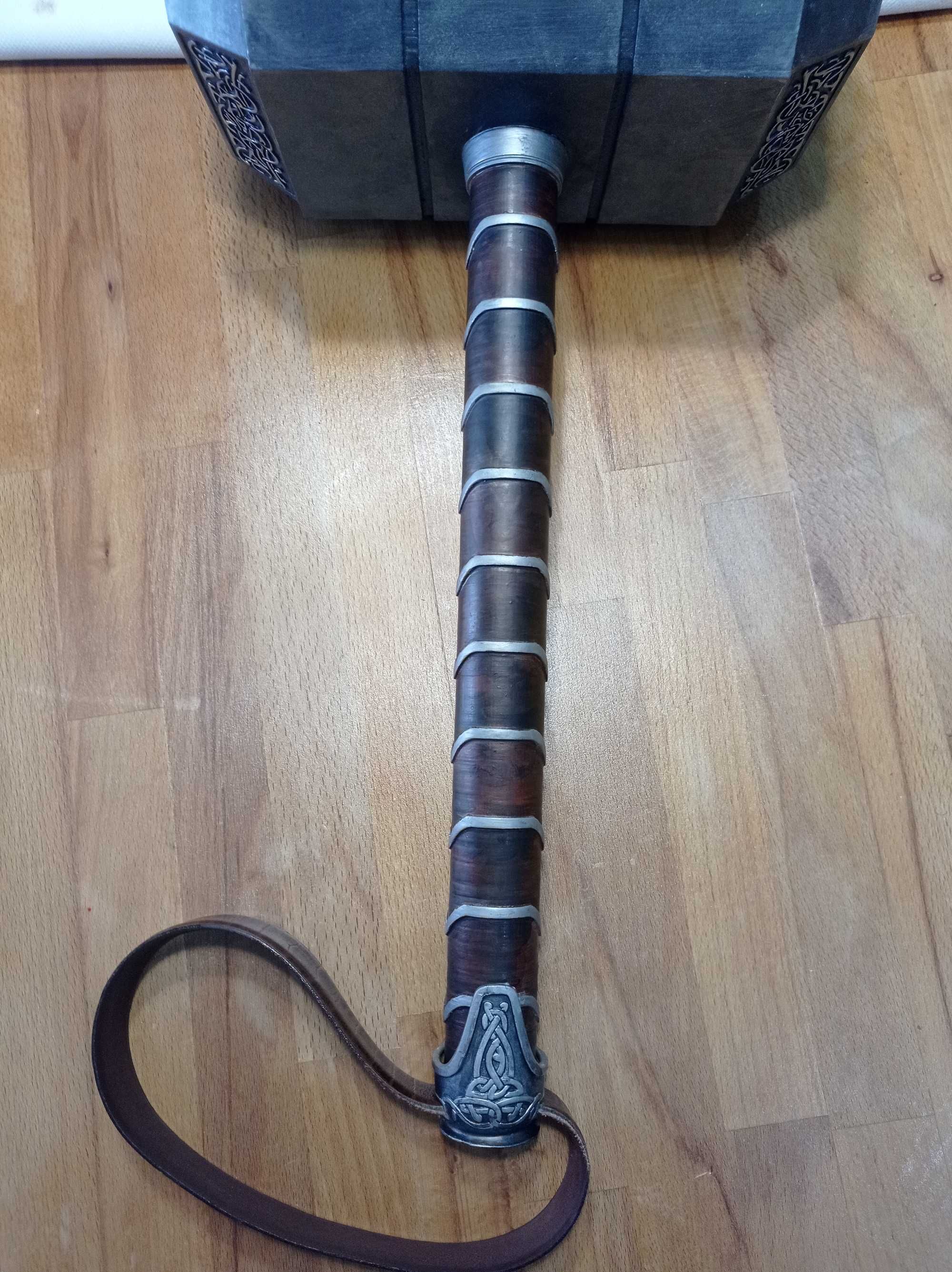 Martelo Thor " Mjölnir"