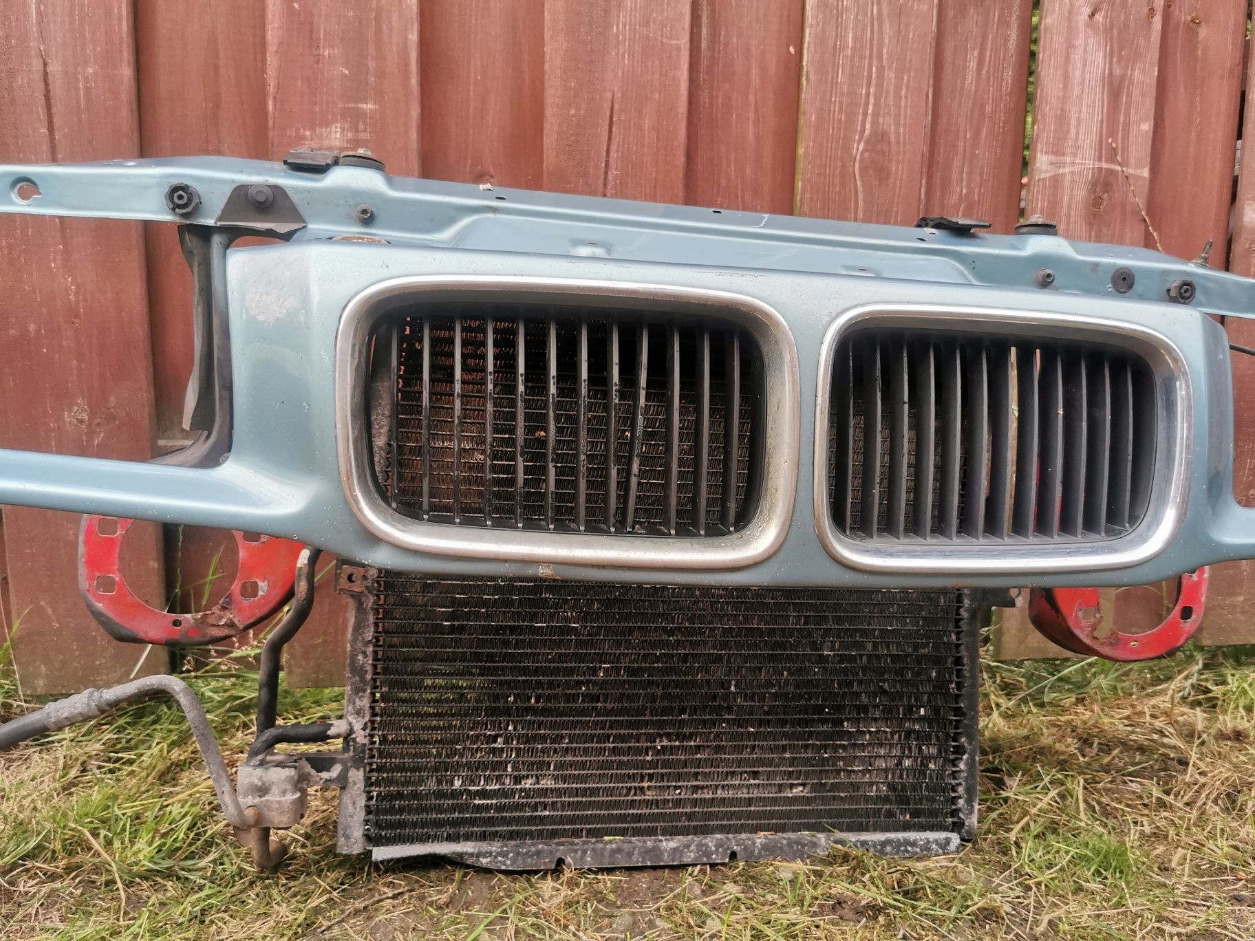 Pas przedni bmw e36 nosek chłodnica klimatyzacji