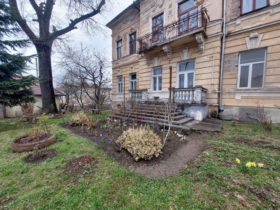 Продаж 2 кім. кв. приватн типу 79м2 вул. Франка м. Дрогобич