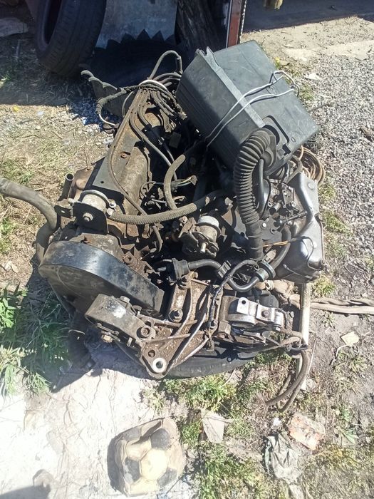 Ситроен ХМ Пежо 2.0 инжектор Двигатель