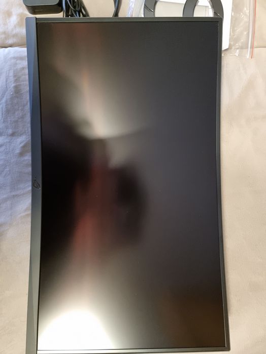 Monitor ASUS ROG Strix XG27VQ FullHD-144Hz 27"