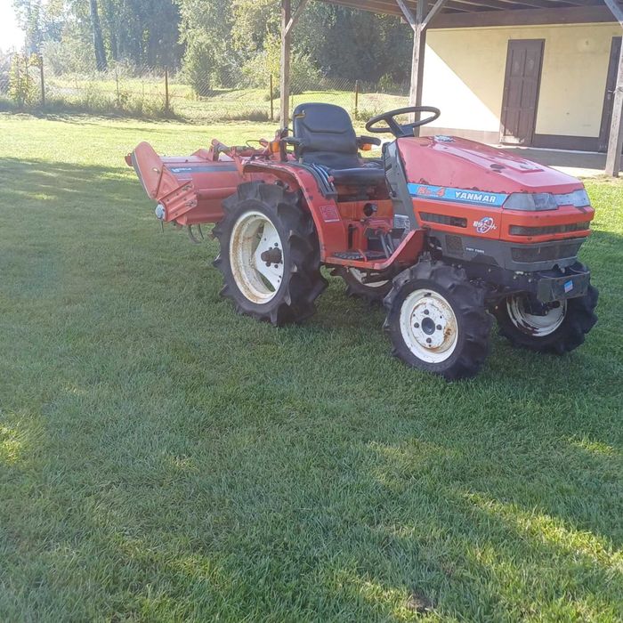 Traktor traktor ogrodowy Yanmar KE-4 4x4  Zestaw