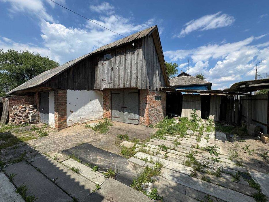 Будинок в селі Красилівка