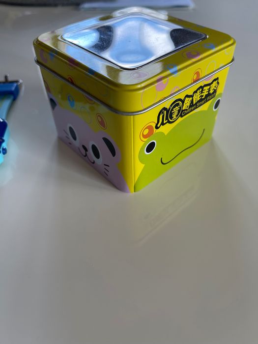 Смарт годинник дитячий Smart Watch з GPS UWatch DF27 Kid waterproof