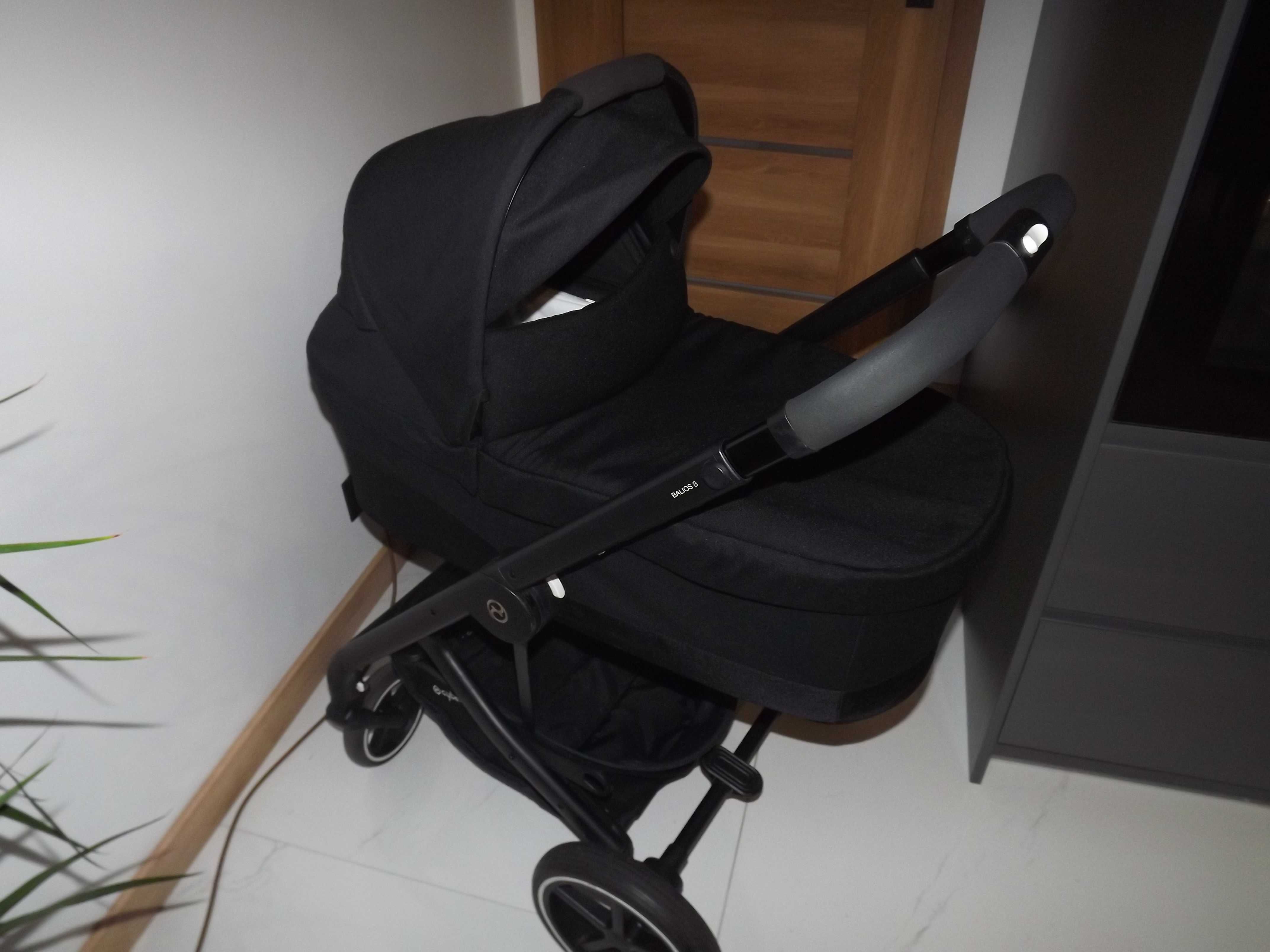 Cybex Balios S lux Deep Black +Baza Cybex  M Cudowny czarnuszek