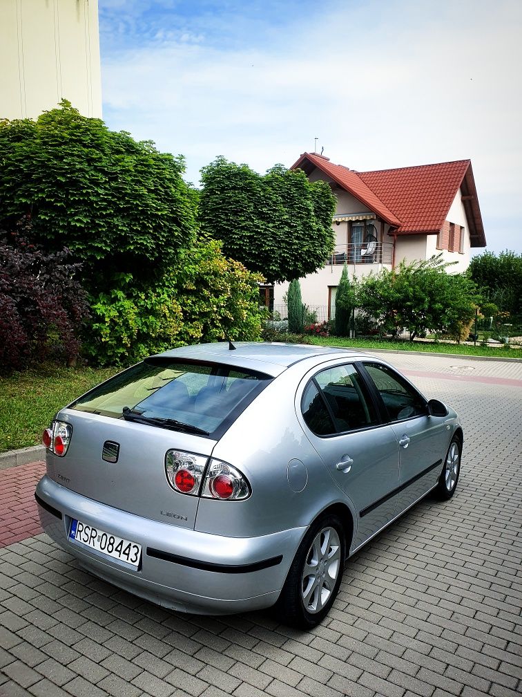 Seat Leon/1.4 benzyna/Klimatyzacja/Ekonomiczny