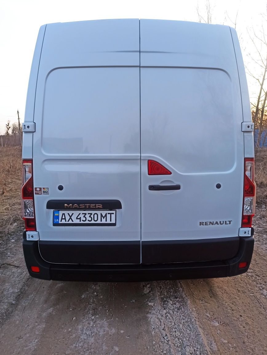 Renault Master III. L2H2