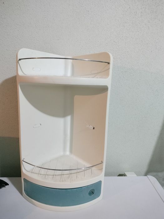 Prateleira de Canto para Casa de Banho - Prática e Compacta