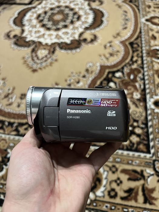 Видеокамера Panasonic SDR-H280