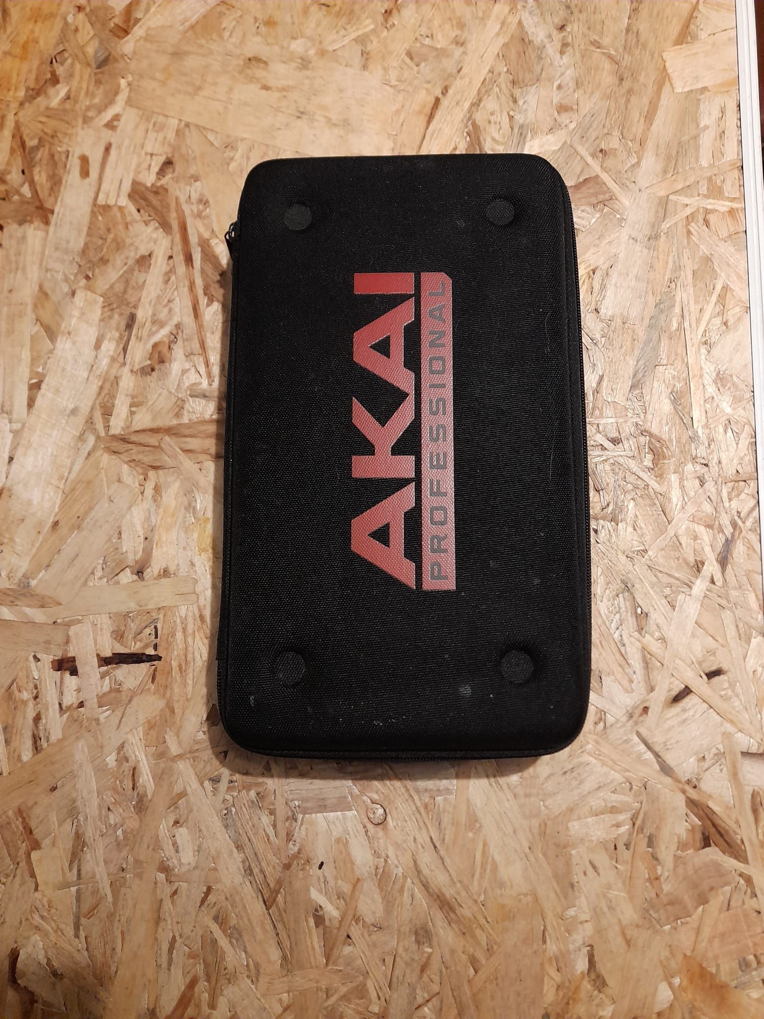 Controlador Akai AMX