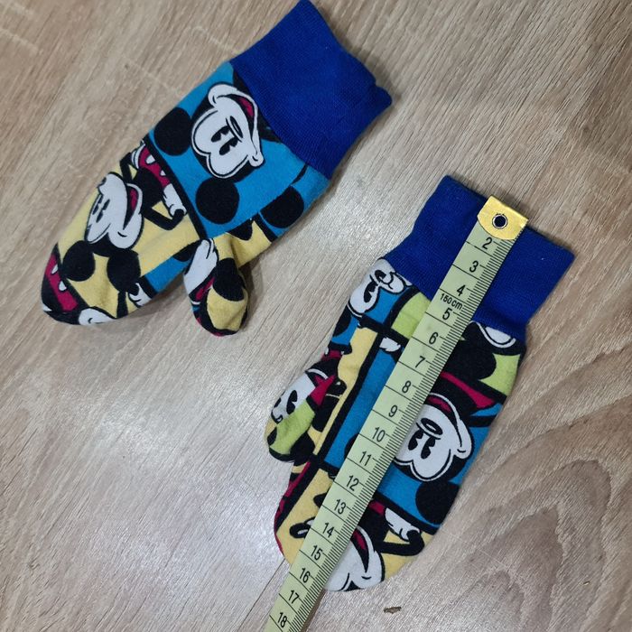 Dres myszka Mickey 5 części Komin czapka rękawiczki