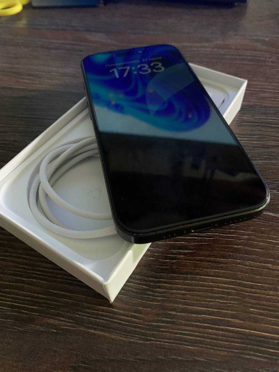 Iphone 15 Pro 128 ГБ (Лок под Оператора)