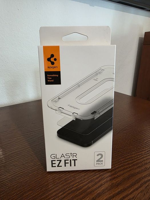 Spigen película de vidro temperado iPhone 14 pro