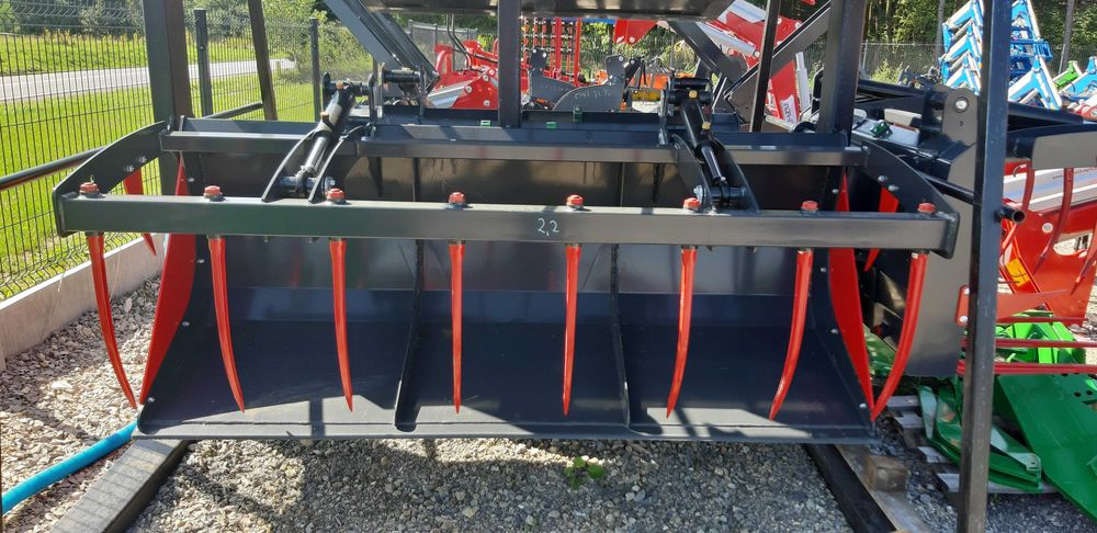 Łycho -krokodyl krokodyl do obornika na ładowacz 2 siłowniki