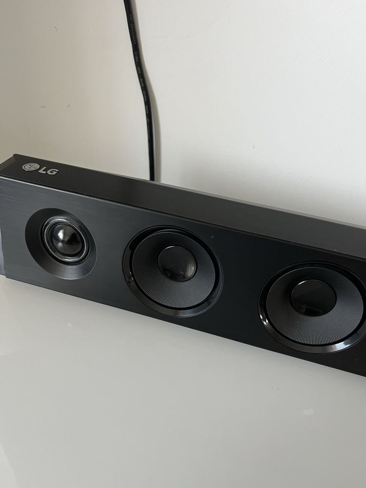 Soundbar LG 300W