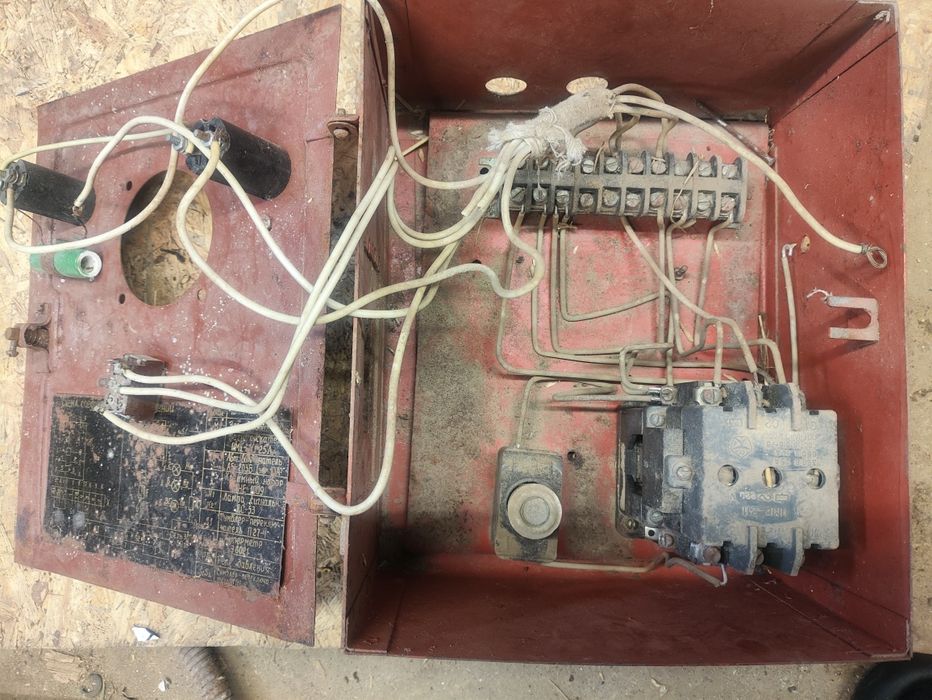 Контактори магнітні ПАЕ 321,ПМА310 РЕВЕРС З ТЕПЛОВИМ,ПМА211, та інші