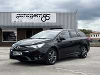 Toyota Avensis Touring Sports 2.0 D-4D Luxury+GPS