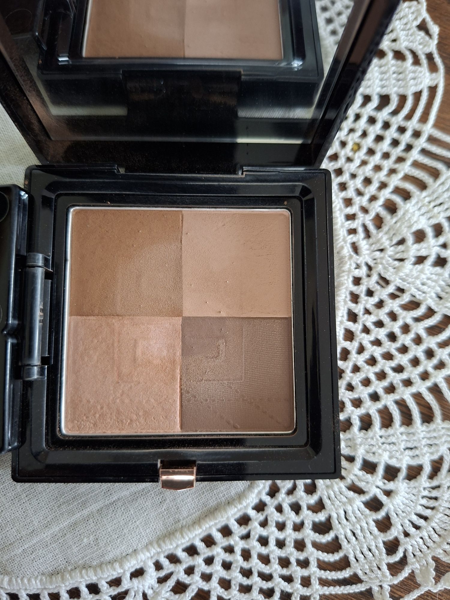 Givenchy bronzer 001