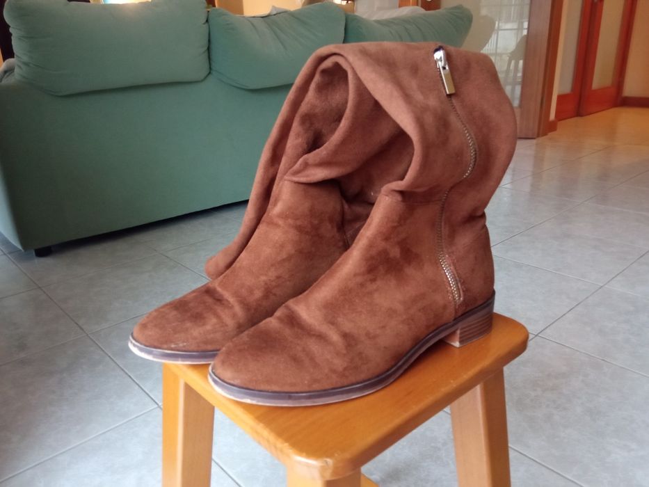 Botas Camurça Cano alto Stradivarius