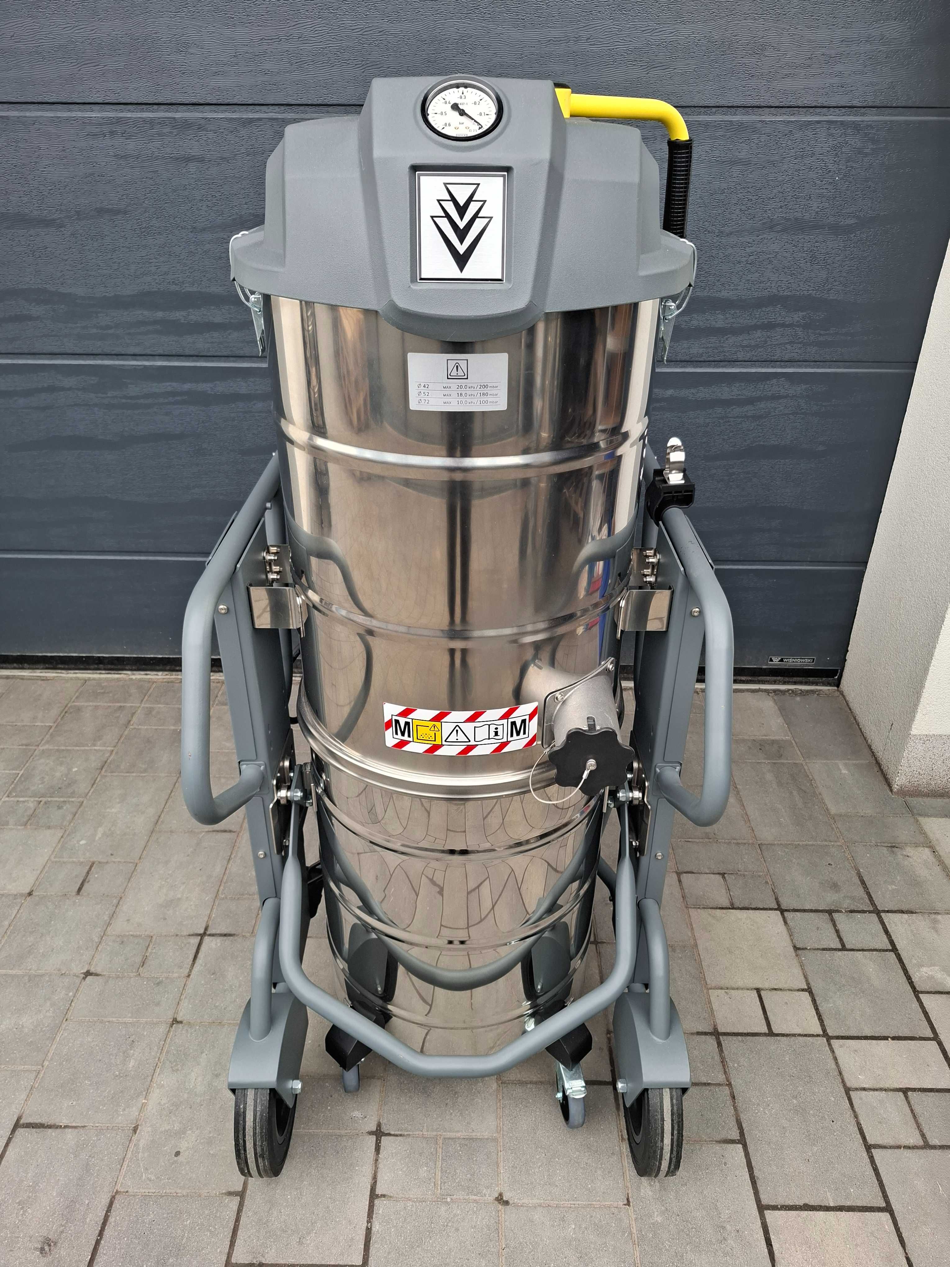Odkurzacz przemysłowy Karcher IVS 100/55 M (5,5 KW, 100l)