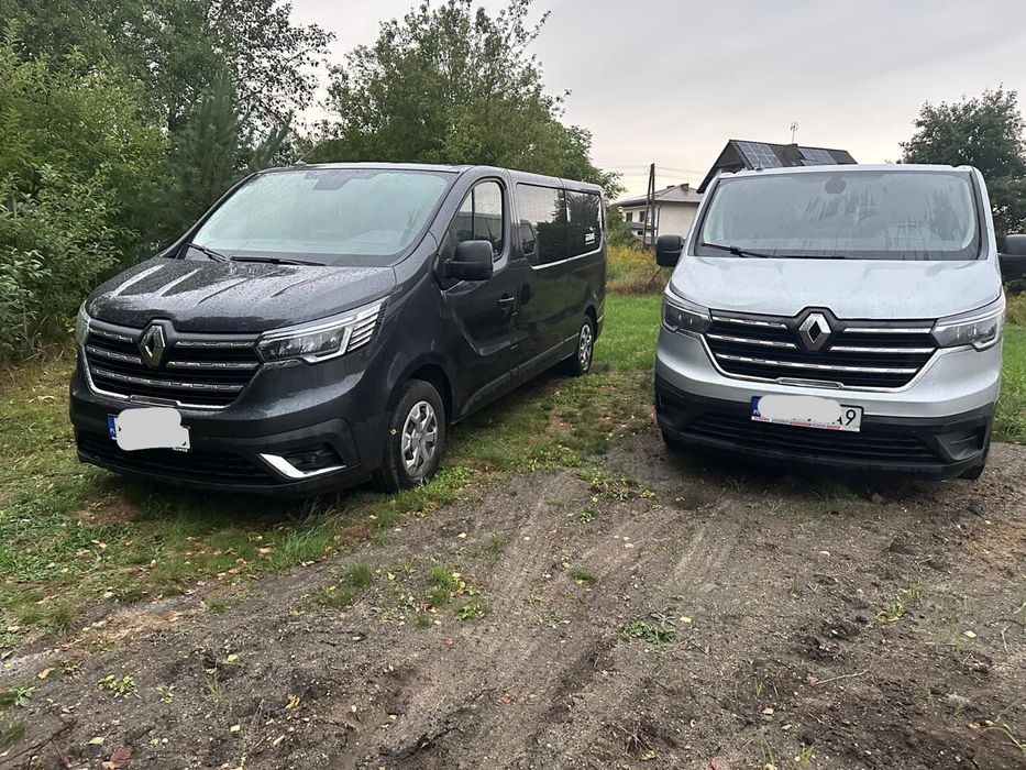 Wypożyczalnia Samochodów / Busów