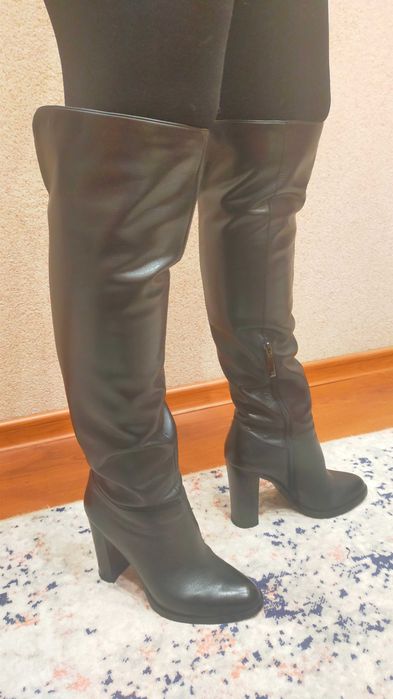 Чоботи жіночі демісезонні високі (ботфорти) BASCONI чорні 39р.