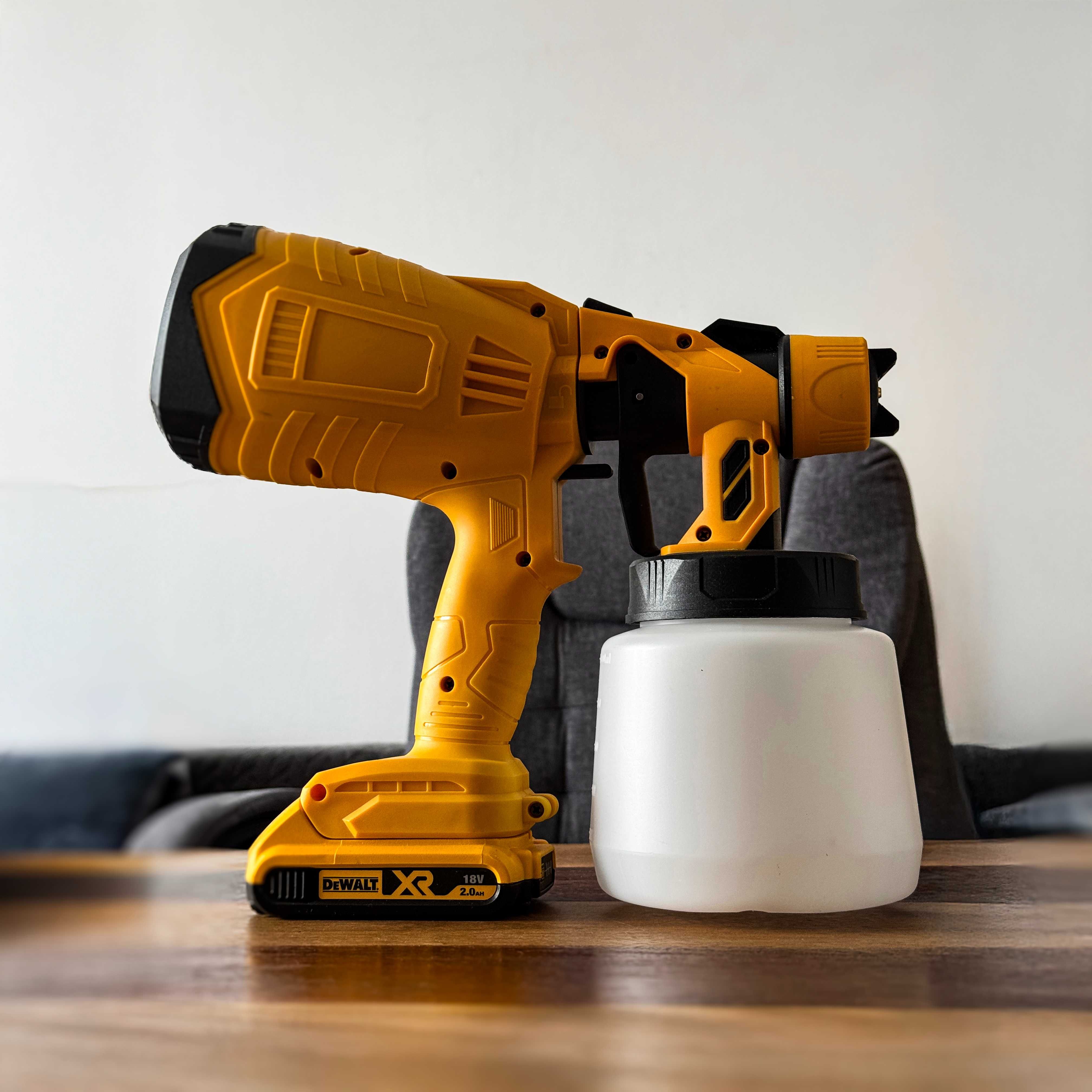 Bezprzewodowy Pistolet Do Gruntowania Ścian Sufitów Pod AKU DEWALT