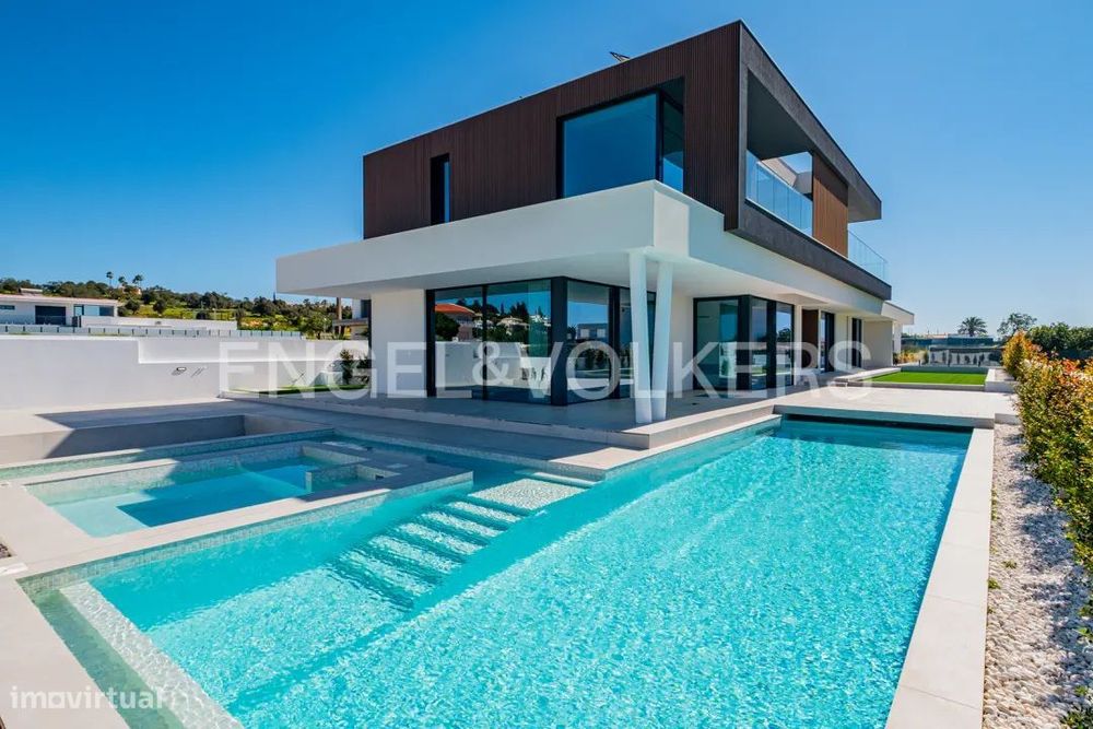 Exclusiva moradia de luxo perto dos Salgados - em construção