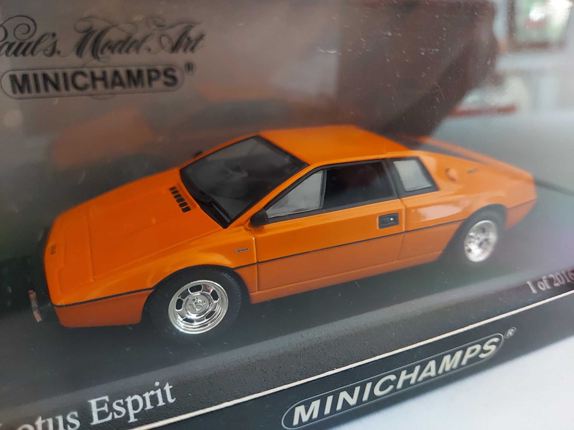 Lotus Esprit 1:43 Minichamps