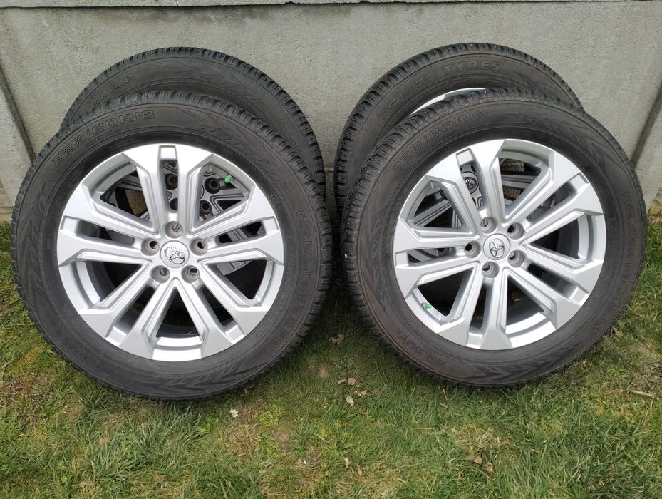 Koła Zimowe 18" Toyota RAV4 2022r, opony Nokian 8mm, Radom