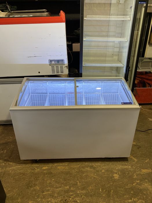 Морозильний ларь ubc 450 літрів