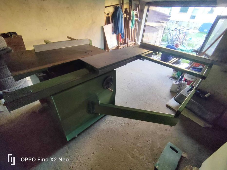 Piła formatowa z podcinakiem