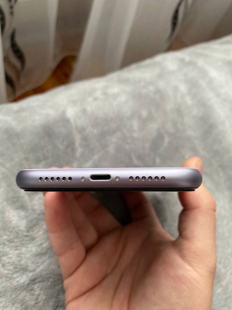 iPhone 11 128 gb ідеальний стан