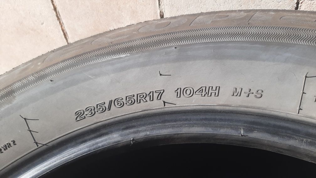 Bridgestone - 2szt. 235/65R17, 2021, 7 mm, M+S